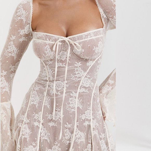 House of CB 'Analissa' Vintage Cream Lace Corset Dress NWOT - Picture 5 of 11